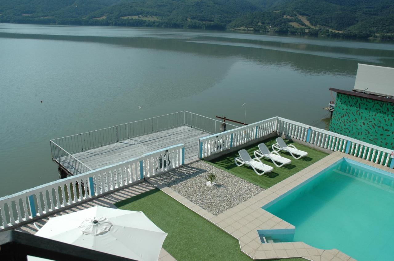 Apartamento Casa 1 Yuppy Ieşelniţa Exterior foto